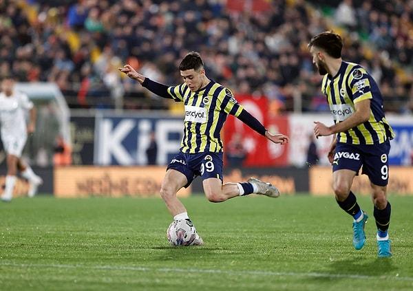 Fenerbahçe ile Zenit son olarak 2019 yılında UEFA Avrupa Ligi’nde karşı karşıya geldi. Eleme turunda ilk maçı Fenerbahçe 1-0 kazanmış, rövanşta ise Zenit, 3-1 galip gelerek adını bir üst tura yazdırmıştı.