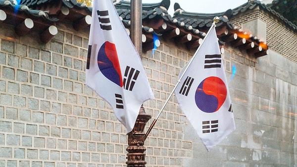 Güney Kore bayrağı, Kore Savaşı sırasında askerlerin moralini yükseltmek için kullanılmıştır.