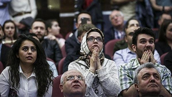 Milli Eğitim Bakanı Mahmut Özer, 45 bin yeni öğretmen ataması için ön başvuruların 27 Mart-1 Nisan tarihlerinde alınacağını, atamaların ise 8 Mayıs'ta yapılacağını açıkladı.