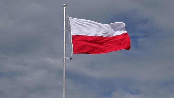 Polonya bayrağı tarihi