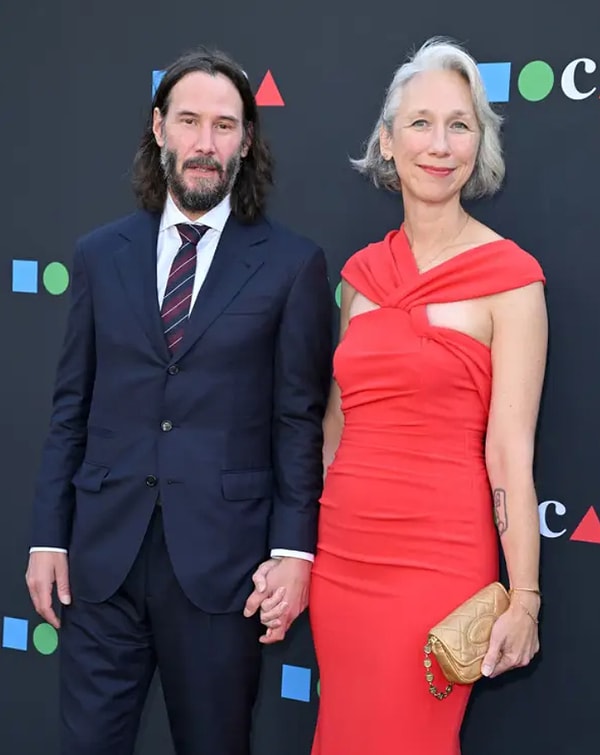 Ну какая же прекрасная пара! Желаем им всего наилучшего