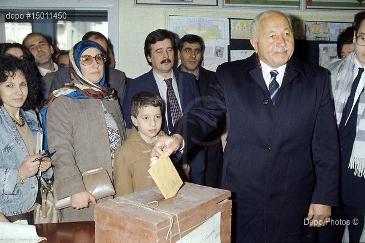 Muhafazakar Ailenin Rockçı Ve Janti Çocuğu Fatih Erbakanın Özel