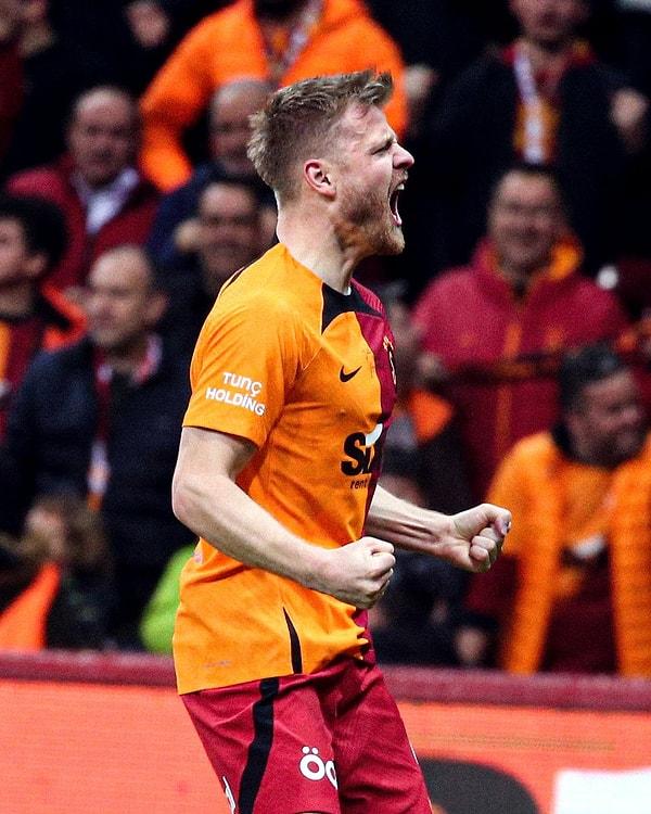 Galatasaray'a üç puanı getiren golleri 86'da Midtsjö ve 90+8'de penaltıdan Zaniolo kaydetti.