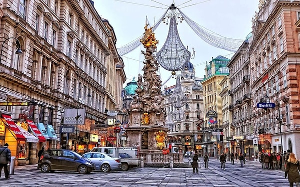 20. Гитлер, Троцкий, Сталин, Тито и Фрейд жили в Вене в одно и то же время