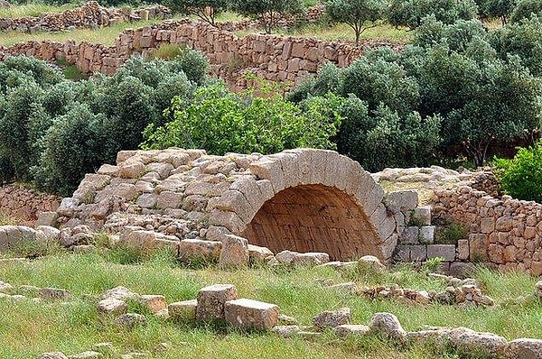 Strong even today: Bridges