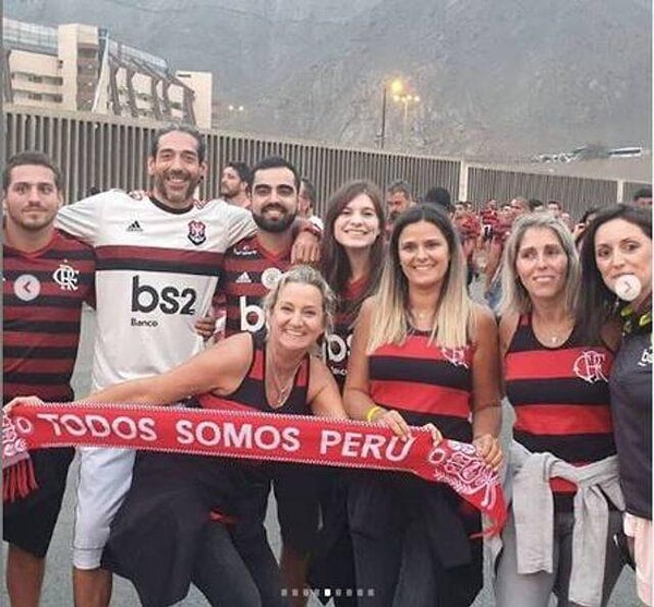 Gonçalo Jesus sosyal medya hesabından babasının Flamengo'ya döneceğine dair yapılan paylaşımları beğendi.
