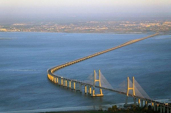 4. Avrupa'nın en uzun ikinci köprüsüne sahip!