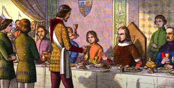 4. Sadece varlıklı ve tanınan ailelerin çocukları şövalye olabiliyordu.