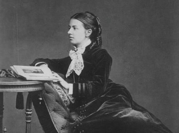 5. Знаете, кто это?