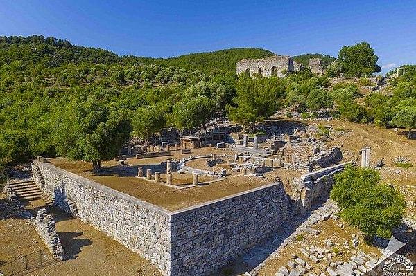 How did the ancient city of Kaunos was formed?