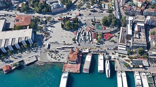 İstanbul'un en yoğun noktalarından Beşiktaş Meydanı yayalaştırılıyor. İstanbul Büyükşehir Belediye Başkanı Ekrem İmamoğlu meydana ilişkin projenin görsellerini Twitter hesabından paylaştı.