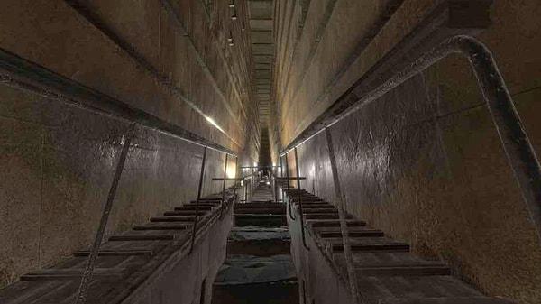Yeraltı Odası piramidin altında yer almaktadır ve yerin yaklaşık 45 metre altındadır. Yaklaşık 8 metre uzunluğunda ve yaklaşık 3 metre genişliğinde küçük bir odadır.