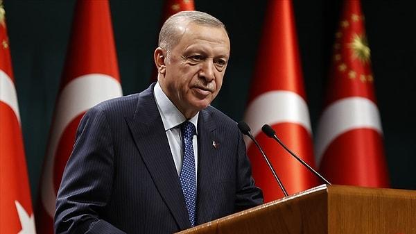 Recep Tayyip Erdoğan 43,7, Muharrem İnce 3.4 ve Sinan Oğan ise 1.1 oy oranına ulaştı.