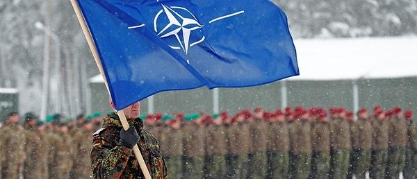 NATO üyelerinin askeri harcamalarına baktığımızda NATO üyelerinin askeri harcamaları, geçen yıl yüzde 0.9 artışla 1.23 trilyon dolara ulaştı.