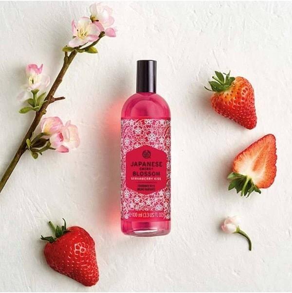 The Body Shop Japanese Cherry Blossom Strawberry Kiss Vücut Spreyi