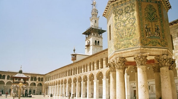 8. Какой самый старый город в мире?