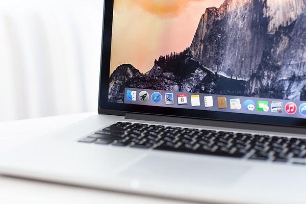 MacBook ana ekranı ve uygulamalar açılırken uzun bekleme süreleri varsa cihazın sağlıklı çalışmıyor olabilir.
