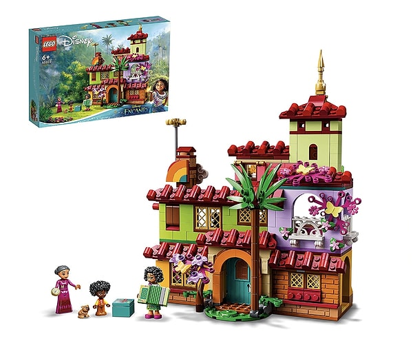 LEGO® ǀ Disney Madrigal Evi 43202 Yapım Seti