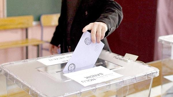 Türkiye, 14 Mayıs genel seçimleri için nefeslerini tuttu. Herkesin büyük bir heyecanla beklediği genel seçimlerde milletvekili ve Cumhurbaşkanlığı seçimi için oy kullanılacak.