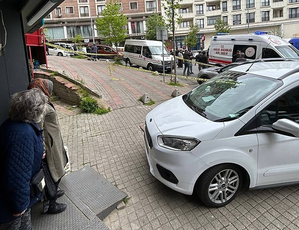 Krizin verdiği panikle önce hakimin şoförünün üzerine yürüyen Ali İhsan Yıldırım sonra hakimin omzunu tutunca, hakim saldırıya uğradığını düşünerek beylik tabancasıyla ateş etti.