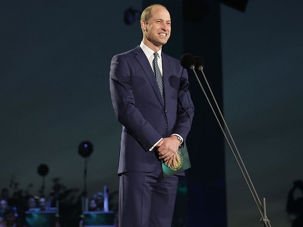 Принц Уэльский был настроен оптимистично и выражался с юмором и торжественностью.