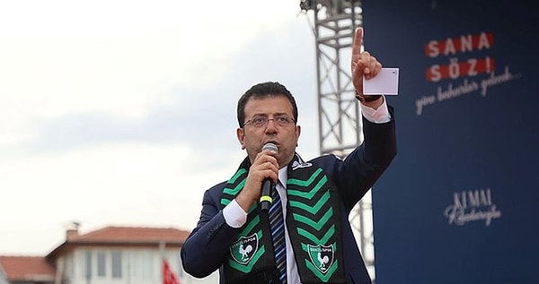 İstanbul'da gerçekleştirilen seçimleri kazanmasının ardından seçimin tekrarlanması ile 'Hak yemedim, yemem ama hakkımı da yedirmem' diyen Ekrem İmamoğlu, geçtiğimiz günlerde de Erzurum mitinginde taşlı saldırıya uğramış ve güvenli bir şekilde miting alanından çıkarılmaya çalışılmasına 'niye gidiyorsun? Millet burada' demişti.