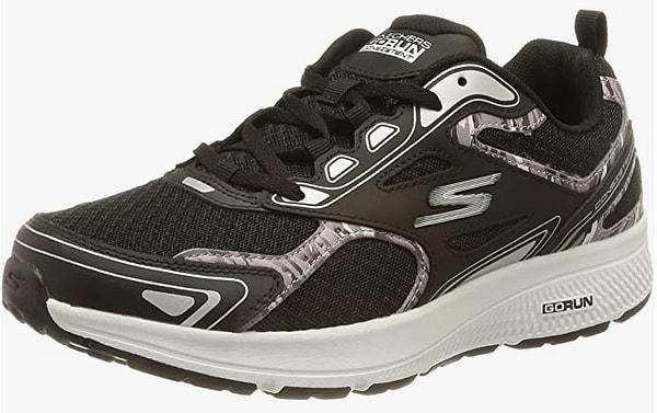 8. Skechers Go Run Consistent Night Escape Koşu Ayakkabısı, size şıklığı getirecek.