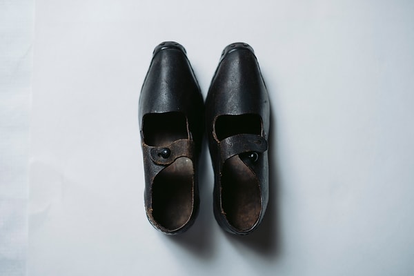 Sanayi Devrimi, ayakkabı üretiminde büyük bir atılım sağladı.