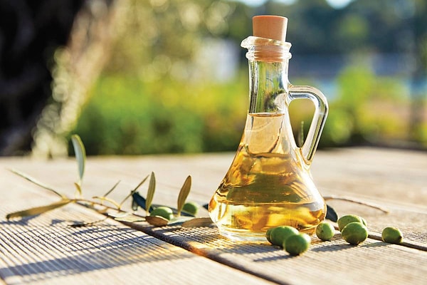 Buying and Storing Turkish Olive Oil