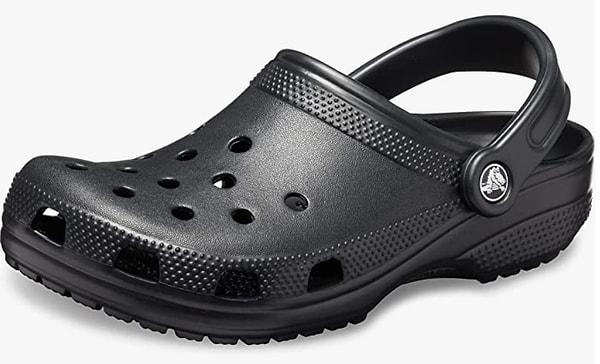 7. Terlik denince akla ilk gelen marka şüphesiz Crocs oluyor.