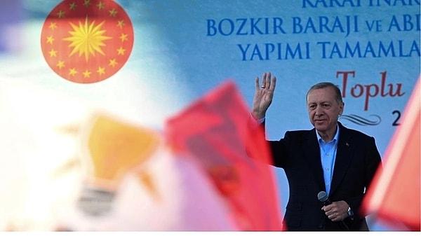 Cumhurbaşkanı Erdoğan'ın seçimin ikinci turu öncesi Kemal Kılıçdaroğlu'na "Bay Bay Kemal" diye hitap etmeyi bırakacağı öğrenildi.