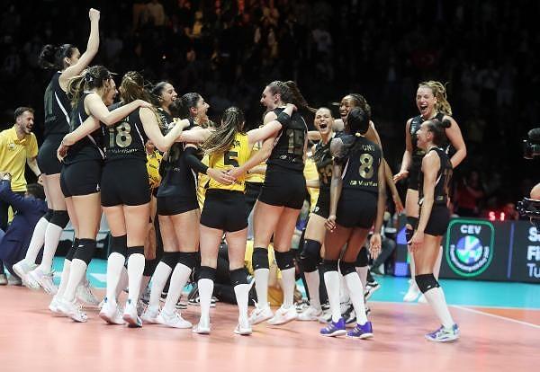 Türk takımları, Kadınlar CEV Şampiyonlar Ligi'nde 8. kez şampiyonluğa ulaştı.