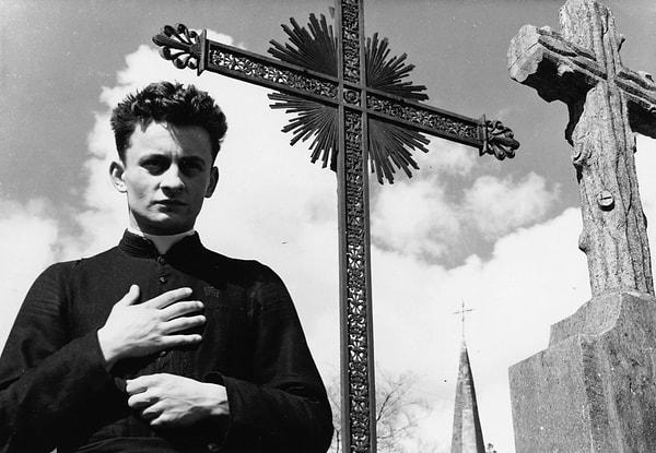 9. Andrei Tarkovsky - Diary of a Country Priest (1951)