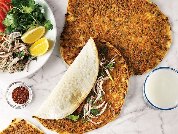 Enjoying Lahmacun Beyond Borders: