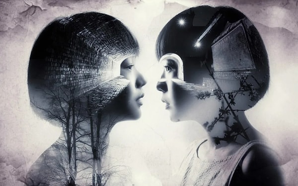 1. У вас бывает чувство, что в вас уживаются минимум два разных человека?