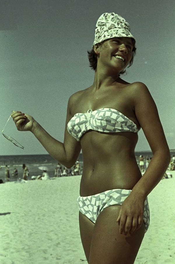 1. Югославские купальники были на пике моды в 1970-е, к тому же они сохли быстрее.