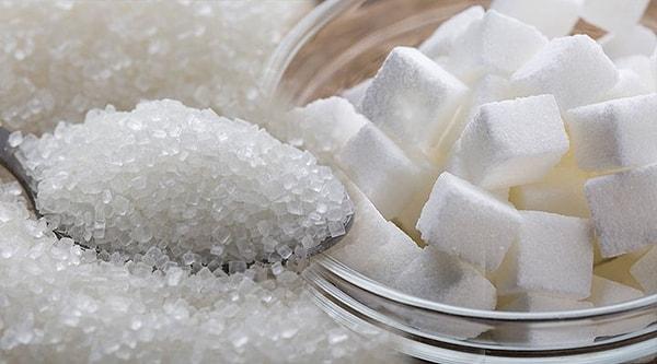 Geçen yılın başında da Türkiye'de şeker fiyatları yükselişe geçmiş, piyasada şeker bulmak zorlaşmıştı.