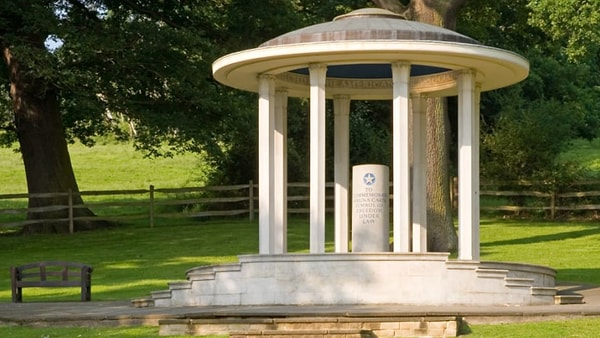 5. В какой стране была опубликована Великая хартия вольностей?