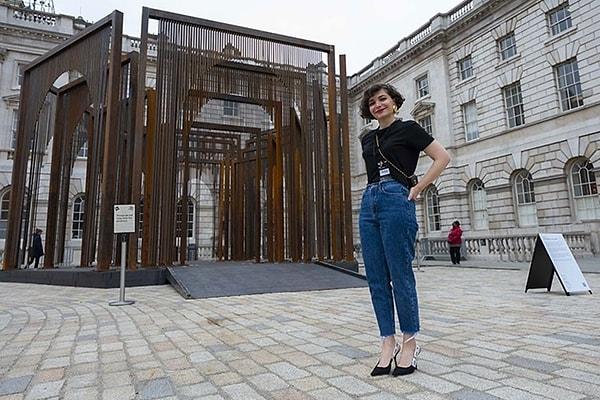 Londra Bienali'nde Türkiye'yi temsil eden eser ise mimar Melek Zeynep Bulut'un imzasını taşıyan "Açık Yapıt" oldu.