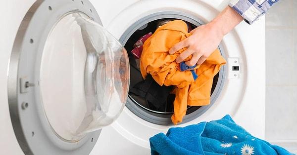 Çamaşır yıkamaya daha az inanan ya da hiç inanmayan ve gittikçe sayıları artan bir insan grubu var.