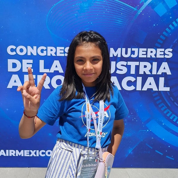 В интервью журналу Marie Claire Mexico Адхара рассказала: