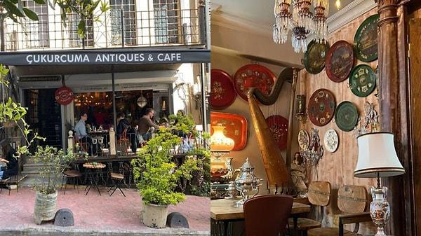 Antika eşyalarla süslenmiş bir kafede leziz kahveler için: Çukurcuma Antiques & Cafe