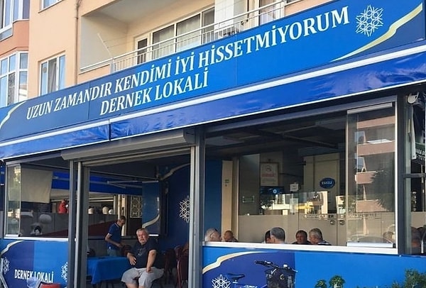 Dernek işin bahanesi gibi olmuş.