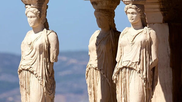 2. В греческой мифологии Немезида — богиня...