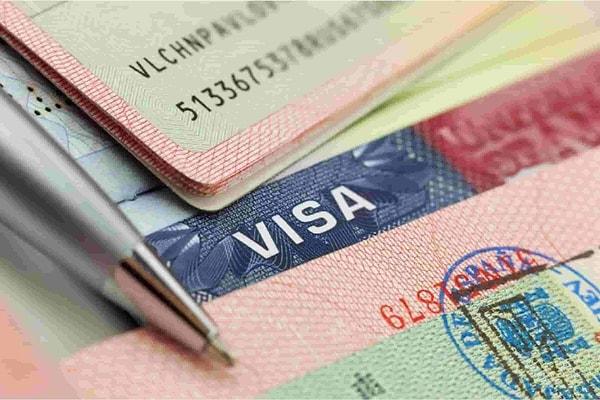 Dışişleri Bakanı Fidan'ın açıklamalarına göre Schengen vizesi başvurularına ret oranı 2016'dan beri artış gösterirken, geçtiğimiz yıl azalış gösterdi.