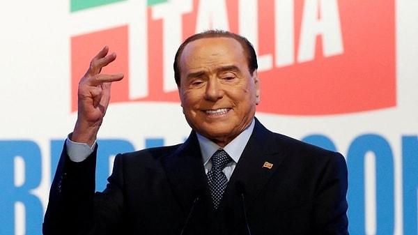 Kronik lösemi teşhisiyle 9 Haziran'dan bu yana tedavi gördüğü Milano'daki San Raffaele Hastanesi’nde 12 Haziran'da yaşamını yitiren Berlusconi'nin cenaze töreni bugün yapılacak.