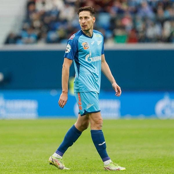 6. Beşiktaş, 30 yaşındaki Rus orta saha Daler Kuzyaev'i gündemine aldı. (Gökmen Özcan)