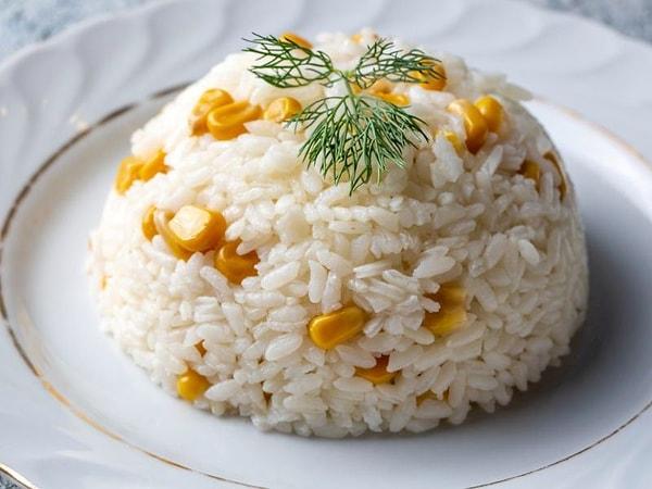 3. Mısırlı Pirinç Pilavı