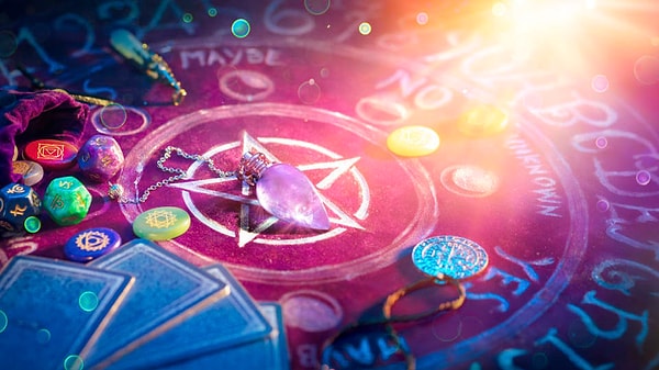 1. Выберите карту Таро: