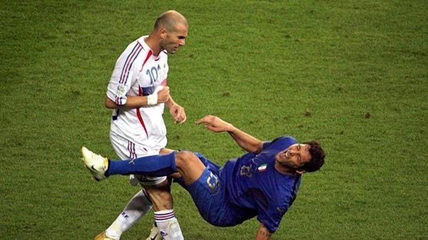 2 - Zinedine Zidane ve Marco Materazzi kavgası (2006 FIFA Dünya Kupası Finali)